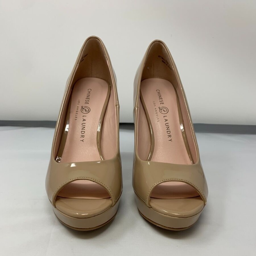 Super cute heels! 
Loved them just grew out of them!